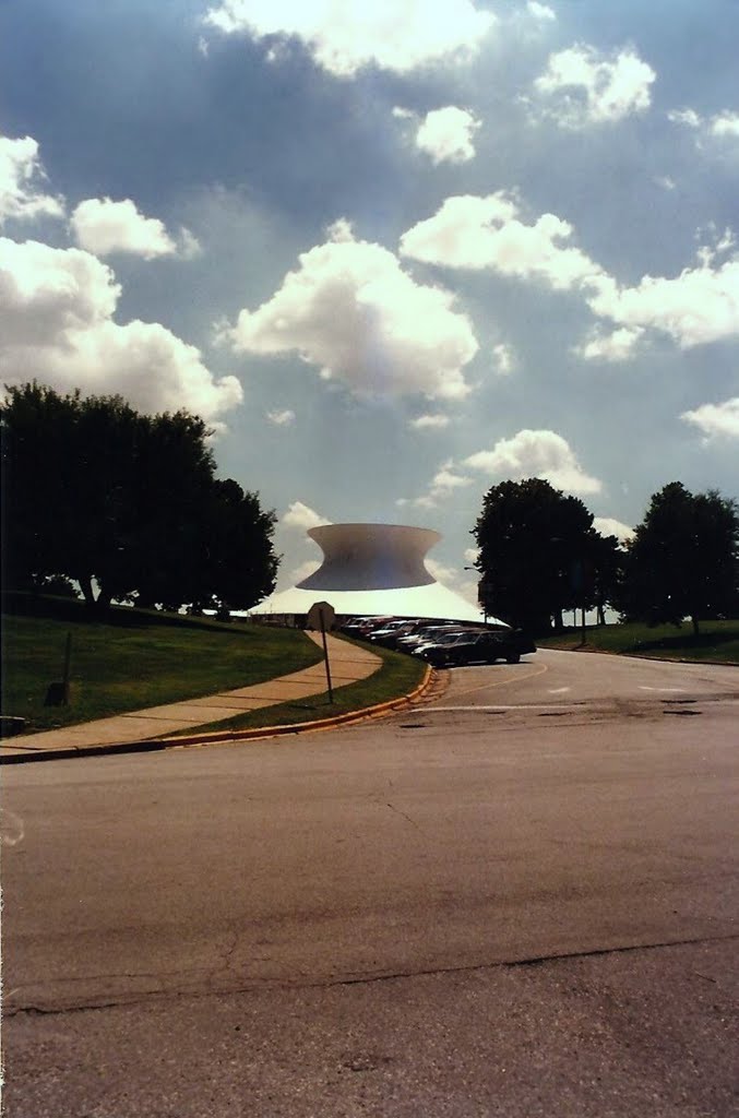 McDonnell Planetarium, St Louis Forest Park by jesfab