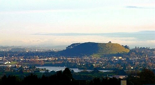 Mount Wellington in Auckland by VinceKlaass