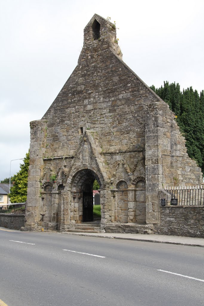 Temple, Roscrea, Co. North Tipperary, Ireland by Tomasz Bukowski