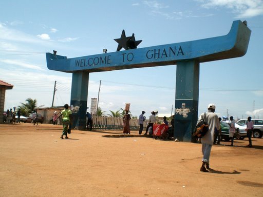 Ghana boarder (Togo to Ghana) by samadjoa