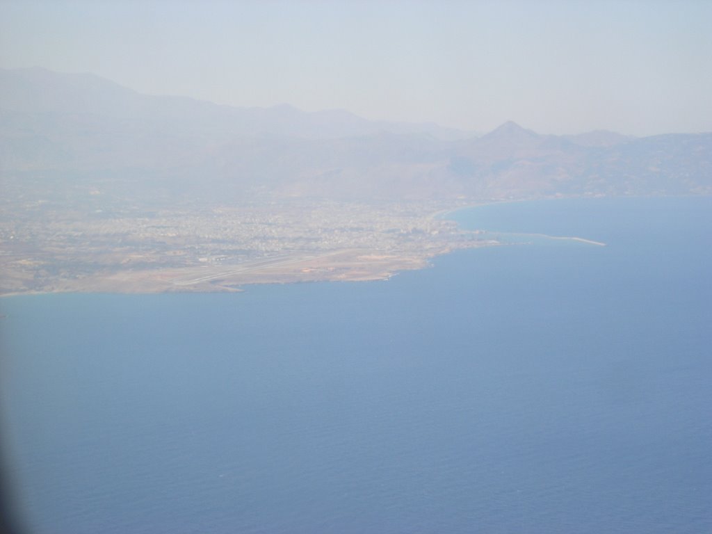 Heraklion from height of flight of birds С высоты полета птиц by Денис Никитин