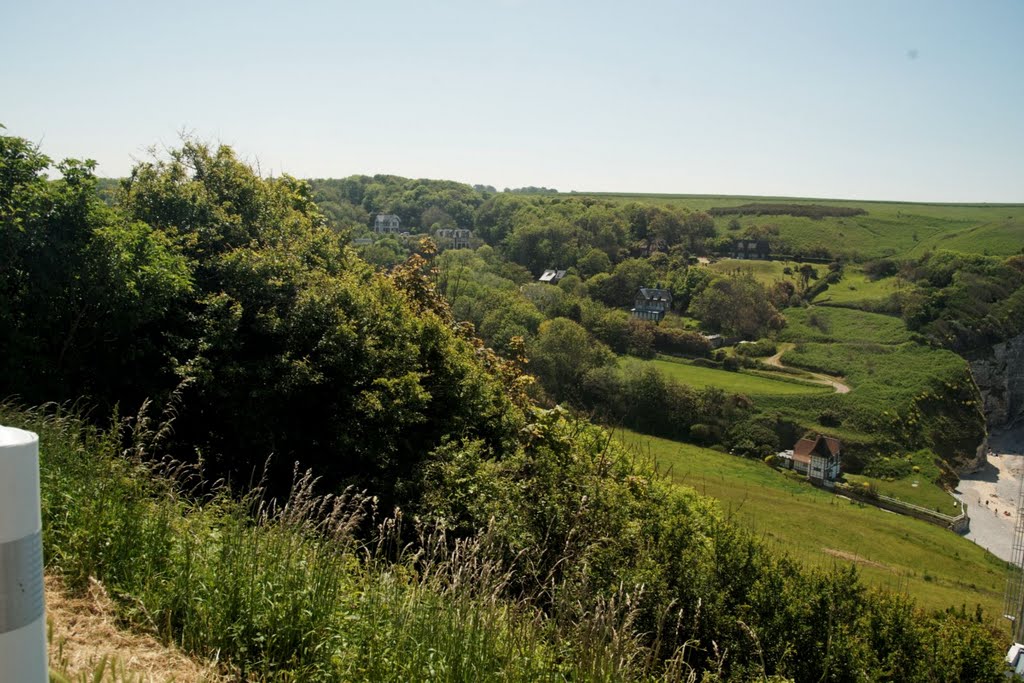 Vaucottes - Route d'Yport - View SW by txllxt