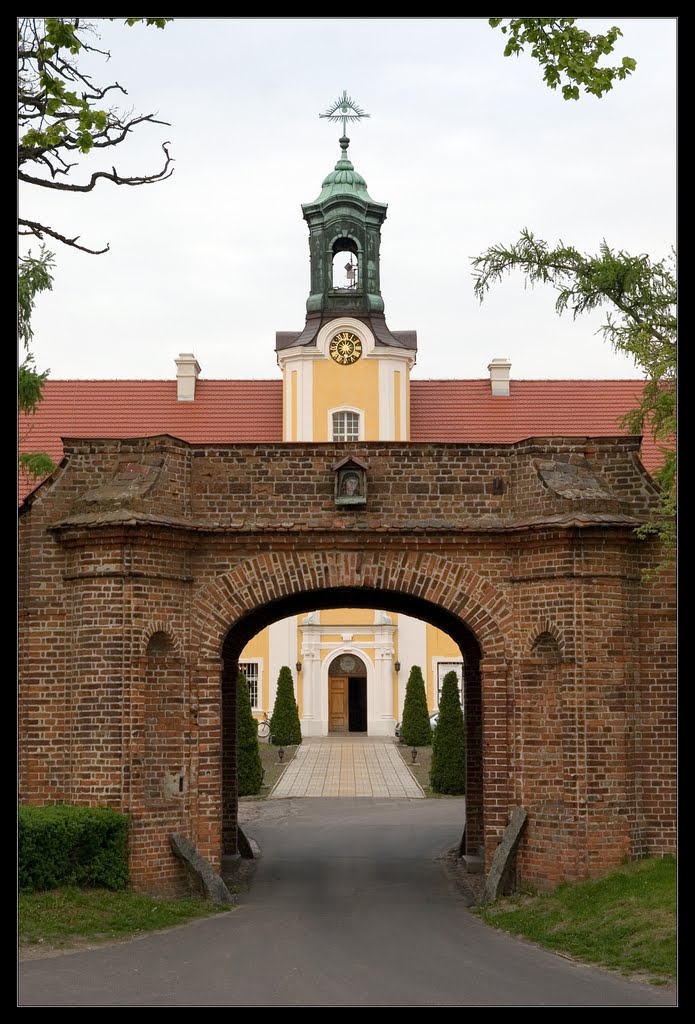 Gostyń, Święta Góra - bazylika i klasztor mj-7 by Michał J.