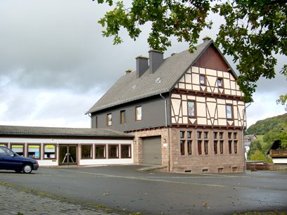 Oberbettingen-Alte Schule by Thomas Mörsch