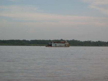 Un barco al rio Amazonas by boris123