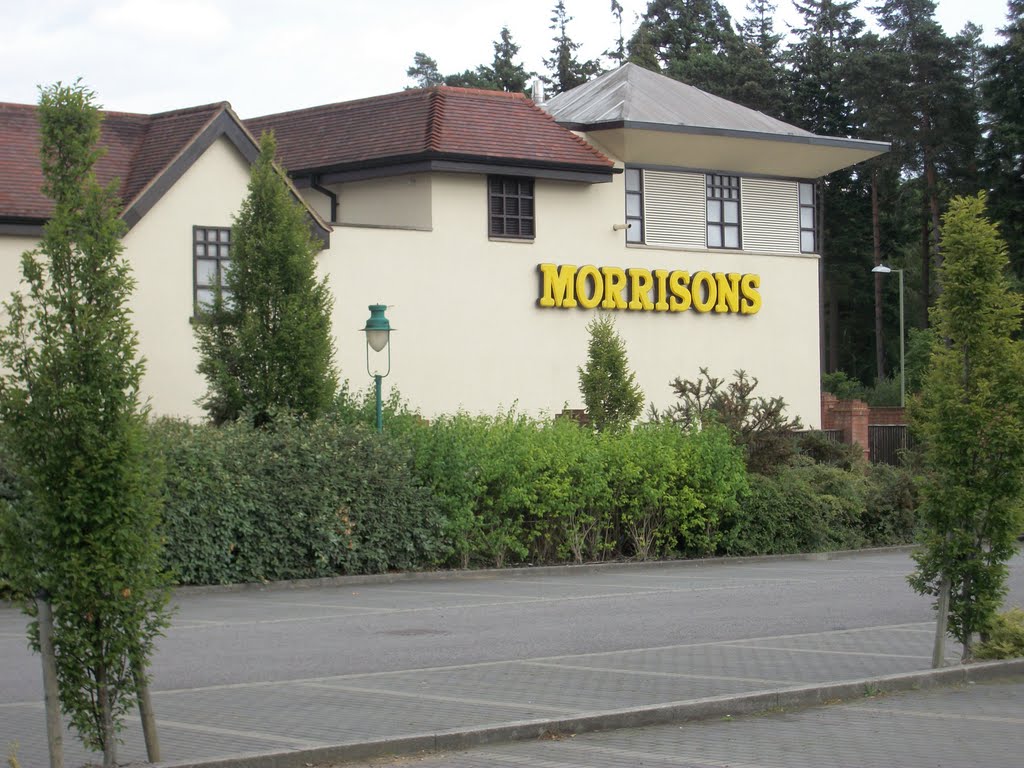 The back of the Morrisons by Robert'sGoogleEarthPictures