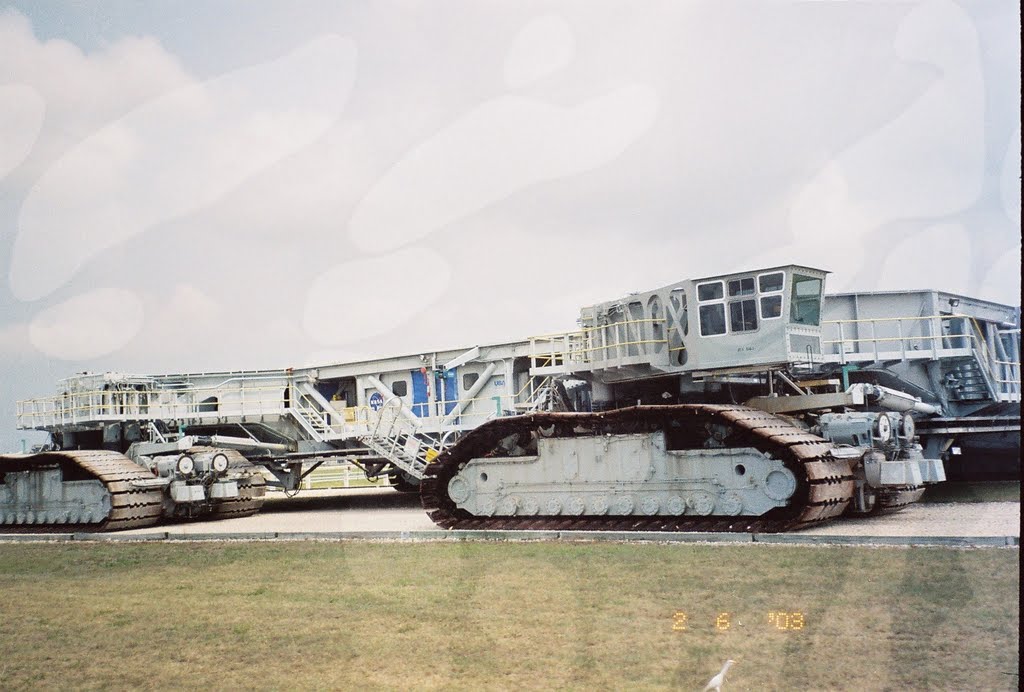 Space Ship Transporter in KSC,Florida,USA by unnippillai