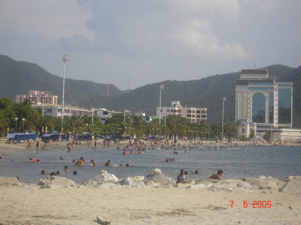 Santa Marta. Playa II. El Camellon by fontriego