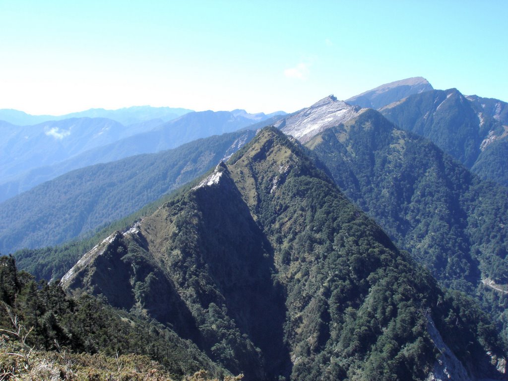 848, Taiwan, 高雄市桃源區梅山里 by Daniel Guo