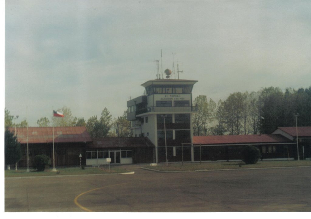 Aeropuerto El Tepual - Puerto Montt-Chile by Romão