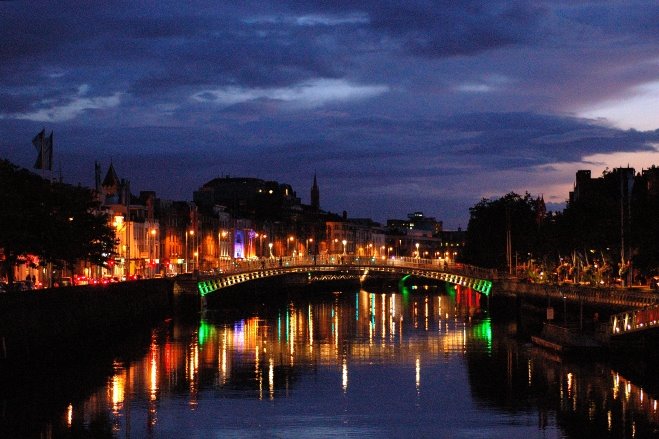 Dublin at Night by Peig Bunion