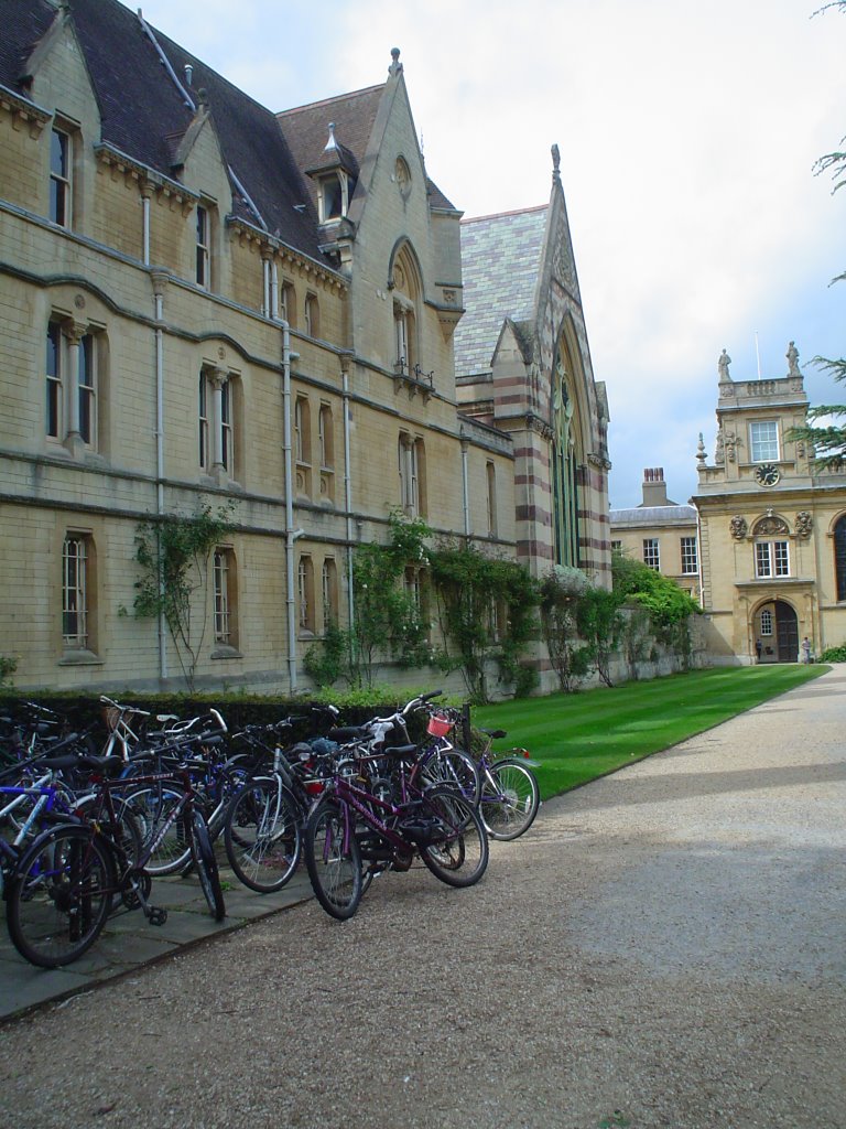 Oxford, UK by amorgan