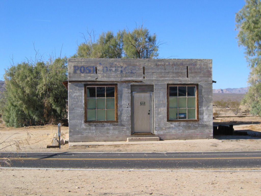 Kelso Post Office - no lines! No waiting! No A/C either, so you’d be presperating. No clerks inside, so no service debating. And over at the station no more REA freighting. by Bill Cook