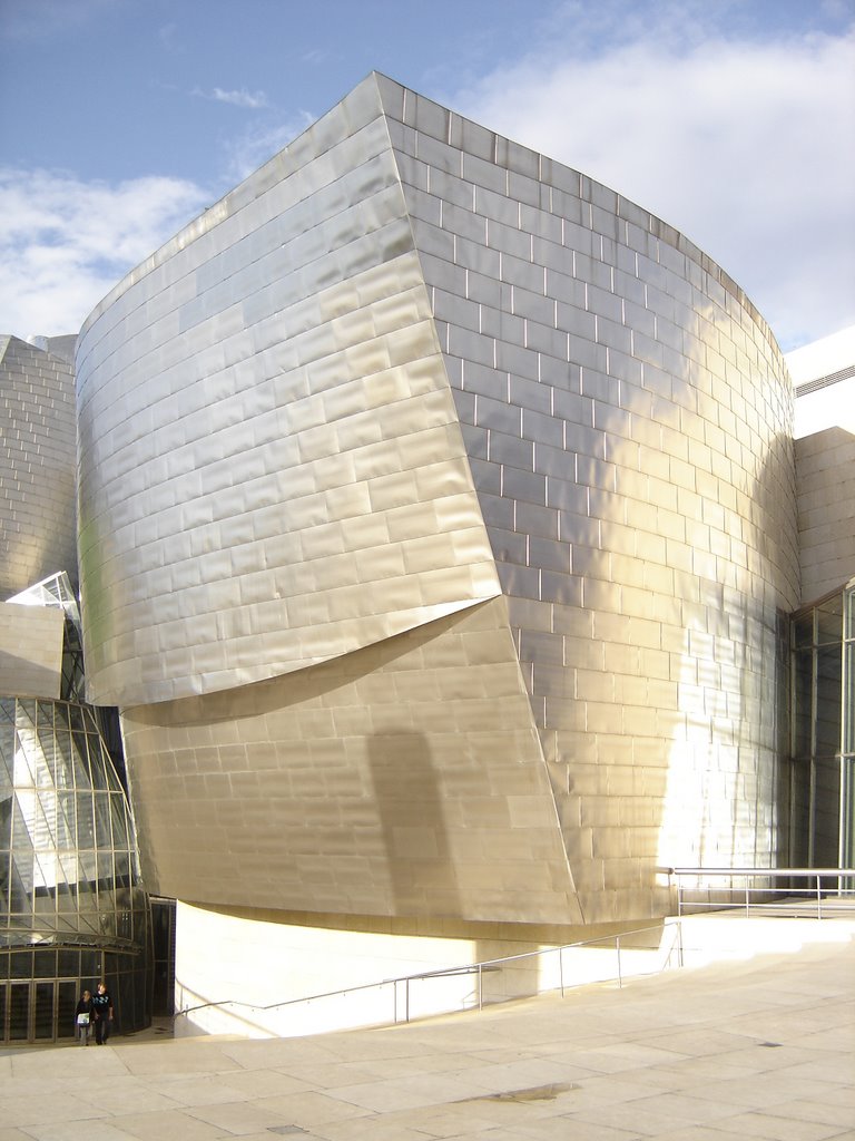 Museo Guggenheim Bilbao 2 by Ignacio Lecaros U