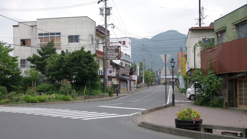 上高井郡小布施町　小布施駅前(県道343号線) by makkisse999