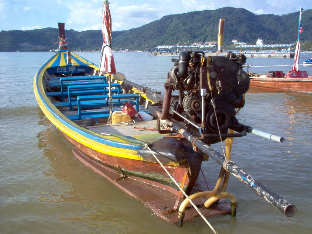 Boat in Patong Beach - Thailand by Marcelo Gostinski