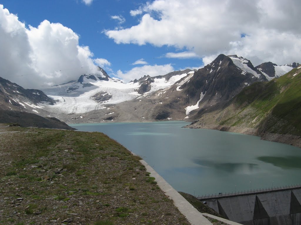 Lago e diga del Sabbione by ventofreddo