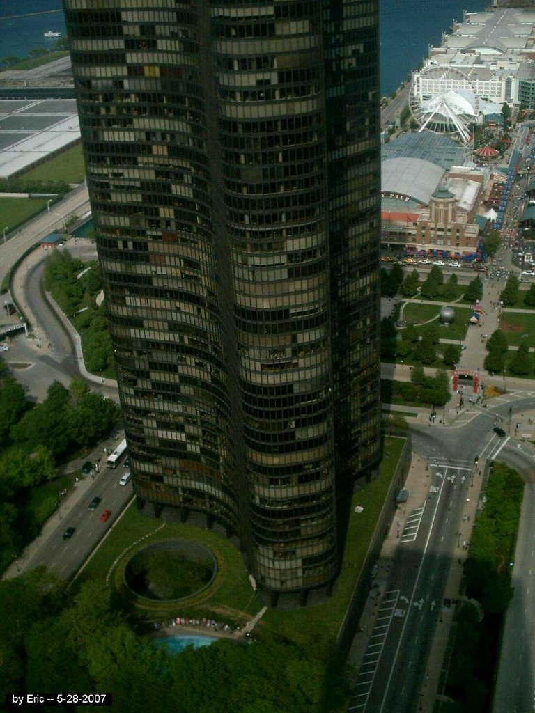 Lake Point Tower by TheBronx2007