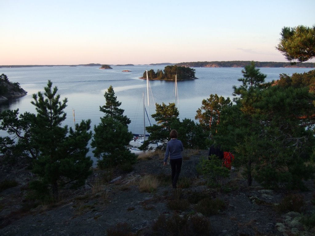 Krokholmen view north by Ulf Tengzelius