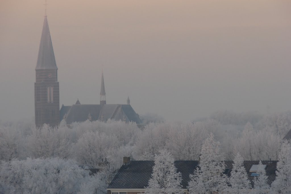 Pancratiuskerk in Sassenheim by Sjoerd Veltman