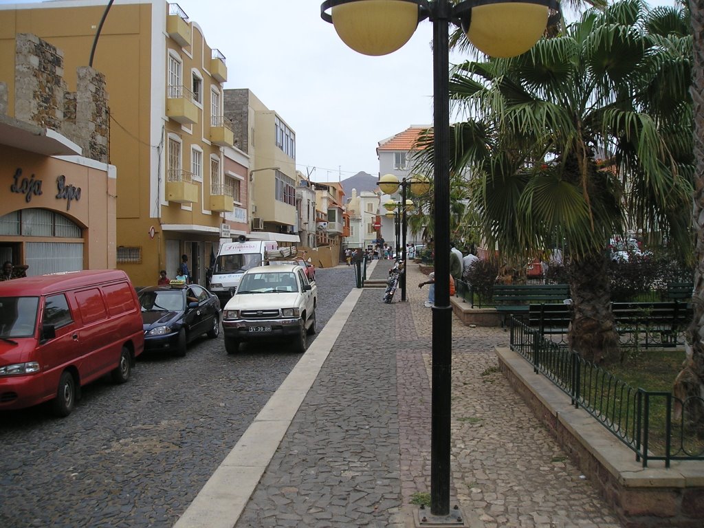 Mindelo, Centro Histórico - Historical city centre - Historisch stadscentrum by mario_monteiro