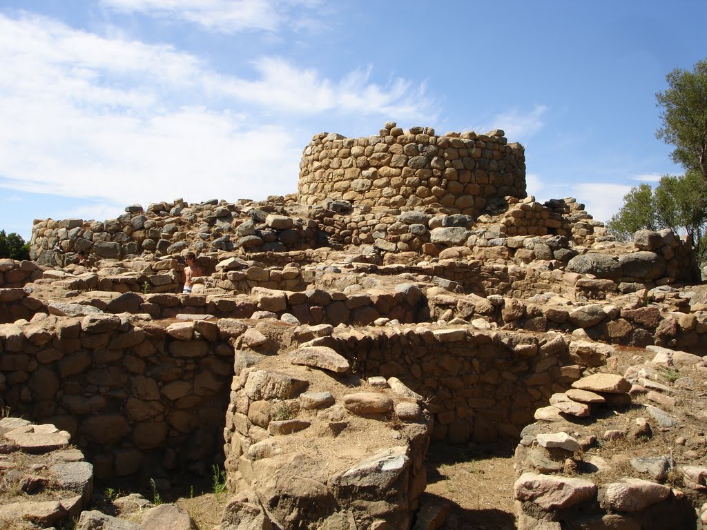 Nuraghe La Prisgiona by Marcello...