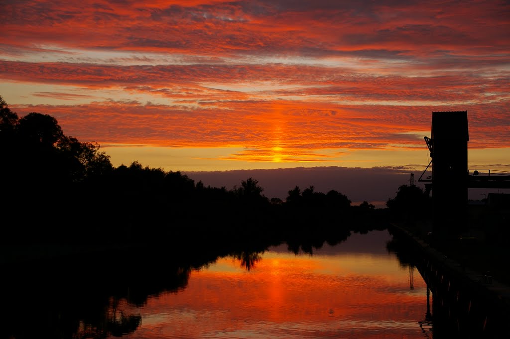 Peene im Abendrot by Thomas Oppermann