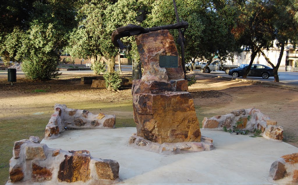 John Pirie Anchor cairn by Phaedrus Fleurieu