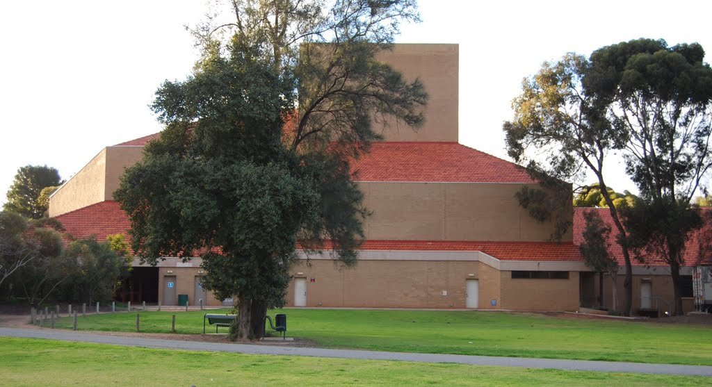 Northern Festival Centre - southern view by Phaedrus Fleurieu