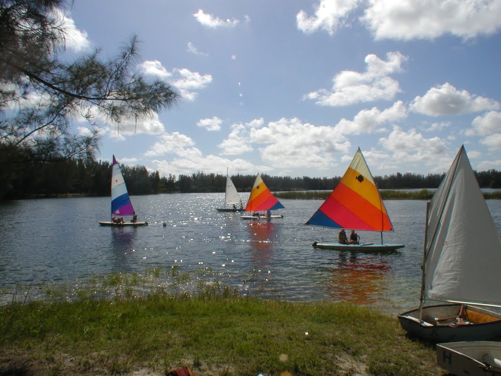 Quiet Waters Park sailboats Oct 2002 by crowpoint