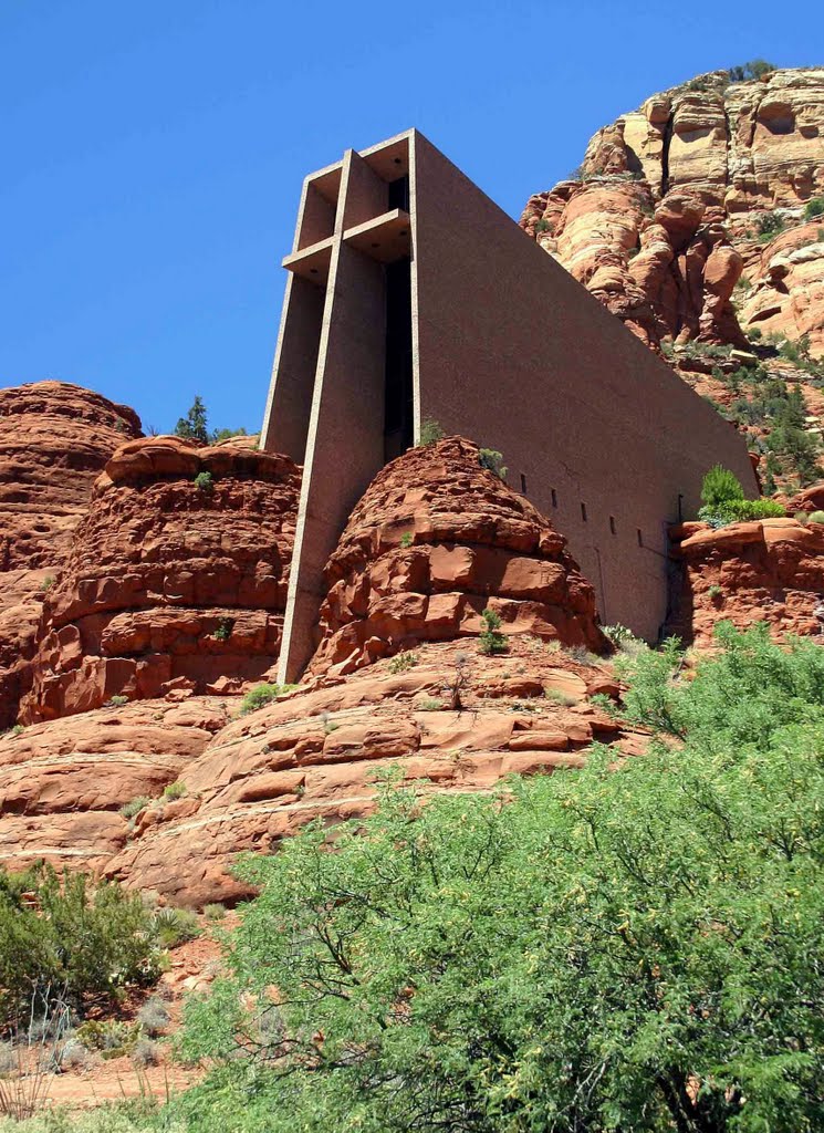 Chapel of the Holy Cross by MoMof4