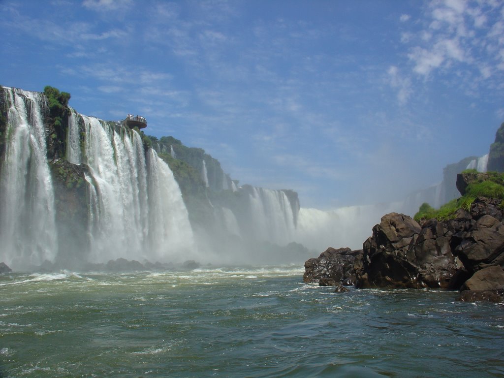 2006 Cascate di Iguacu by mario boetto