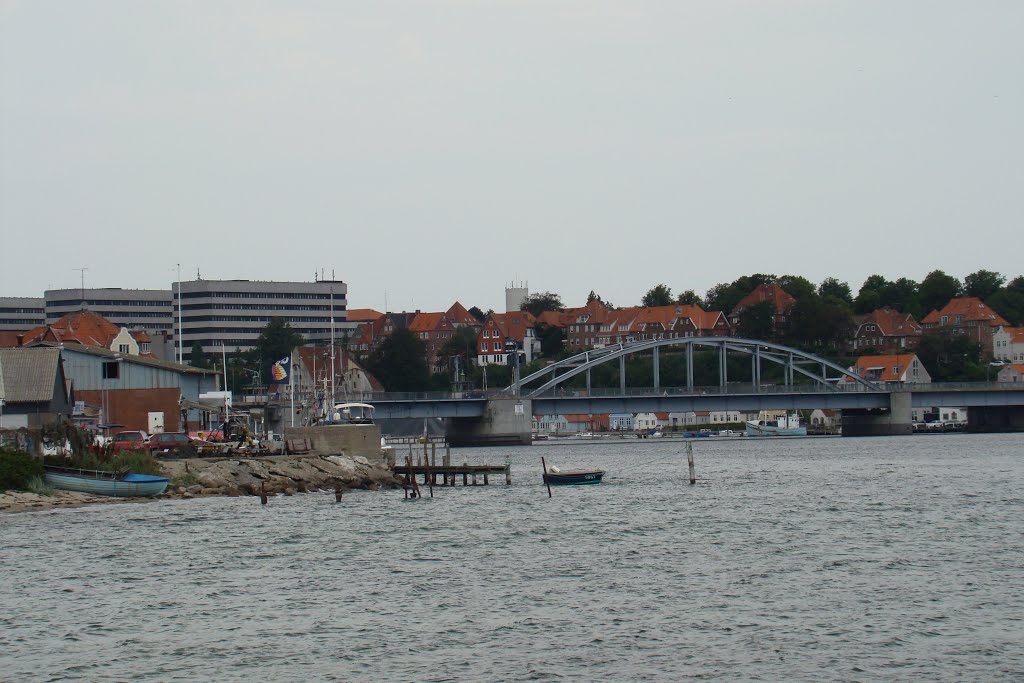 Sønderborg Havnefront, CHR. X bro by papkassen