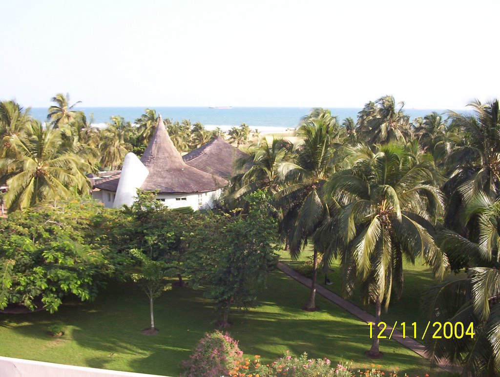 Lome, Togo by Andrzej Kruszelnicki