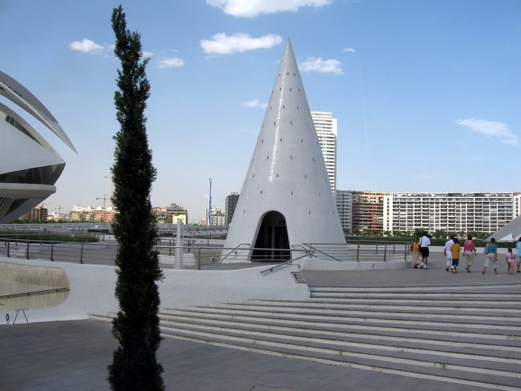 Valencia, Calatrava by Vasilis Tourliadis