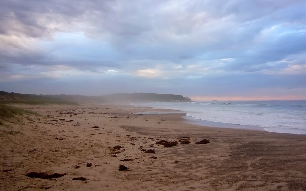 Caves Beach Sunrise by Corey_Hamilton