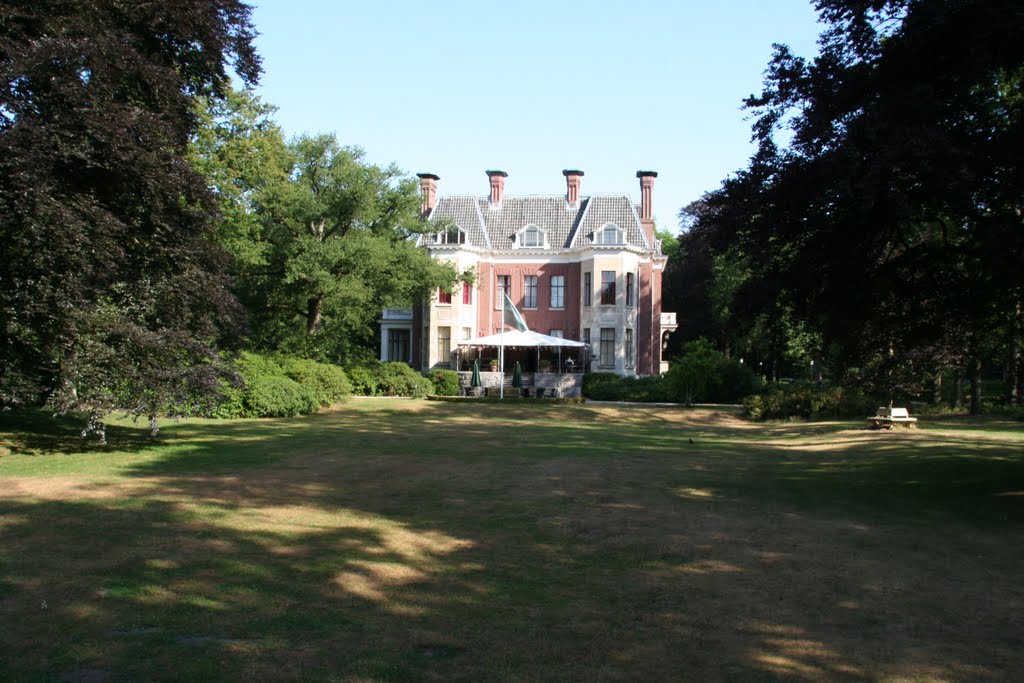 Het Coornherthuis bij Beukbergen, Amersfoortseweg, Huis ter Heide by Carl030nl