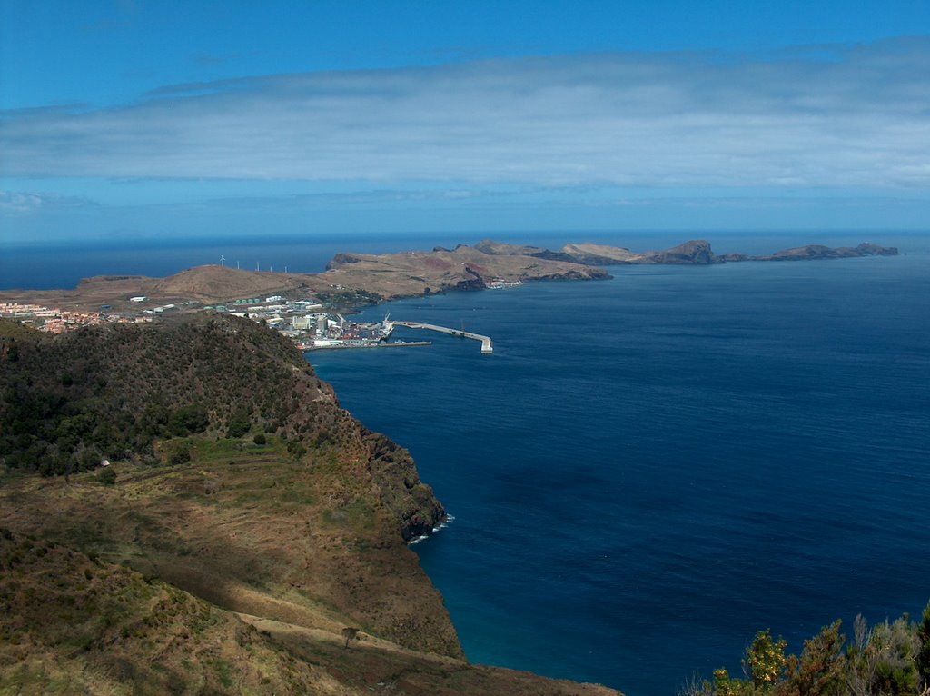 Caniçal - Ilha da Madeira / Portugal by Ze Prazeres Dionisio