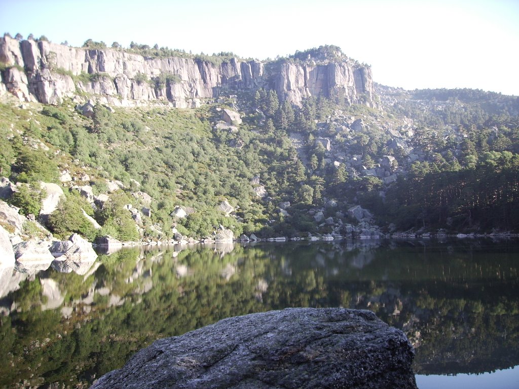 Laguna Negra by Delga