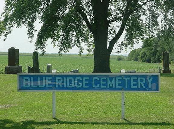 BLUE RIDGE CEMETERY by paradive