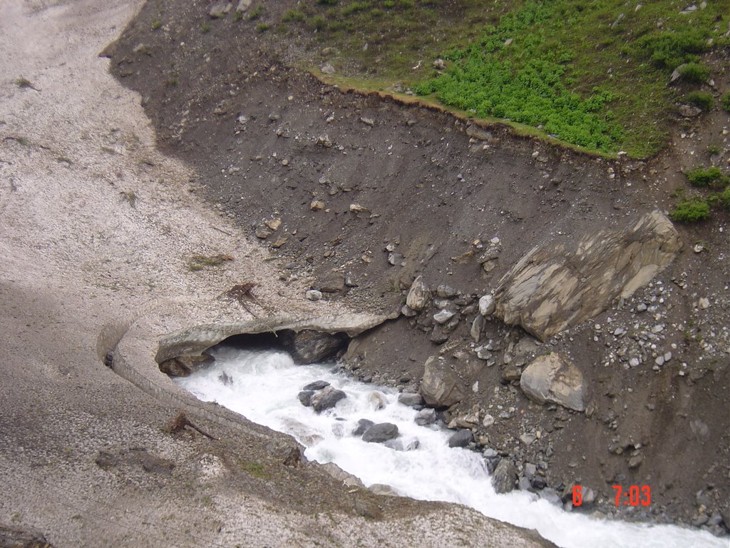 Glacier on the way to Amarnath ji by rajnish_dutta