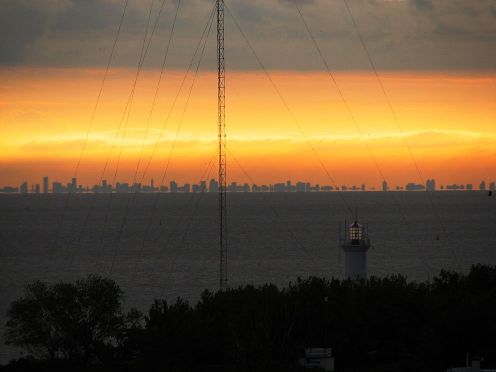 Buenos Aires visto desde Torre Colonia by Colonia Jones