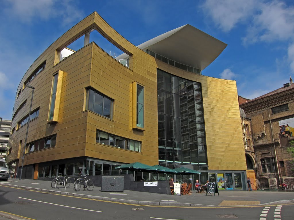 New Colston Hall Foyer 2010-08-09 by wambam23