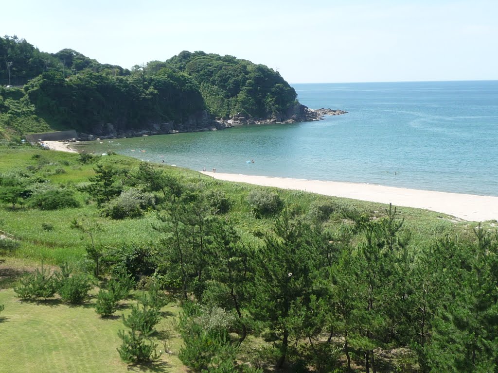 アレス青谷からみた井出ヶ浜１（鳥取市青谷町） Idegahama Coast, Tottori, viewed from Daikin Ales Aoya by Daichi Kohmoto ☆河本大地