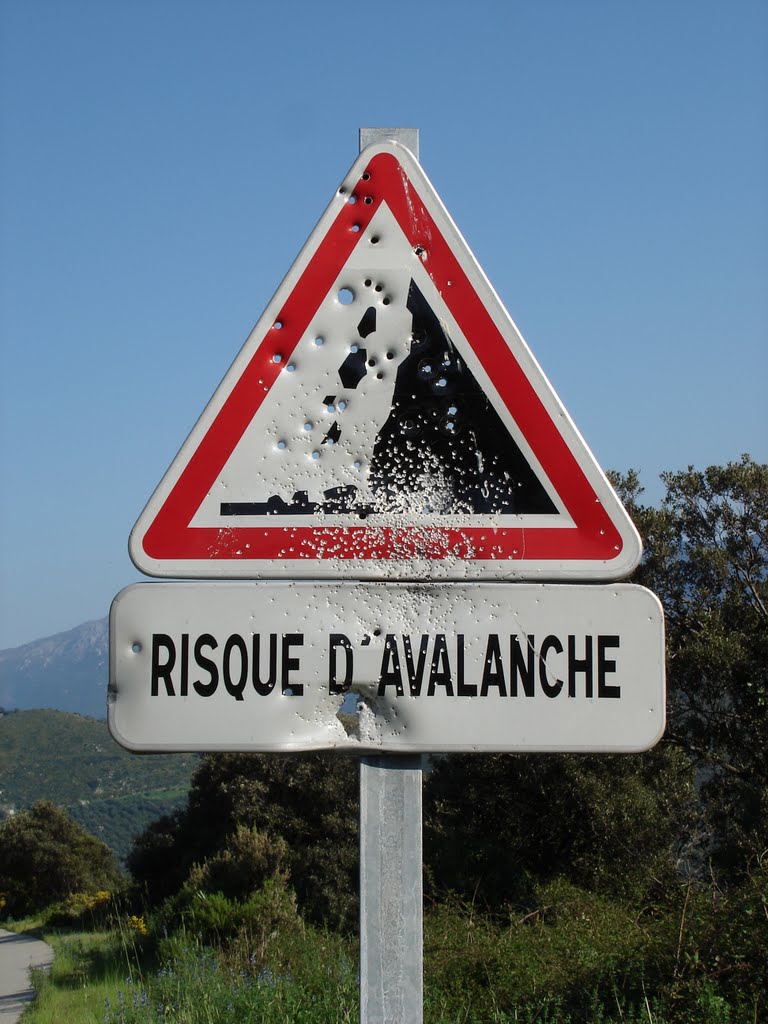 "Risque D'avalanche" ... by Raphael_D