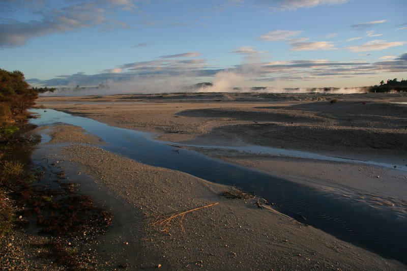 Geothermal area - Lake Rotorua, NZ by tblackburn