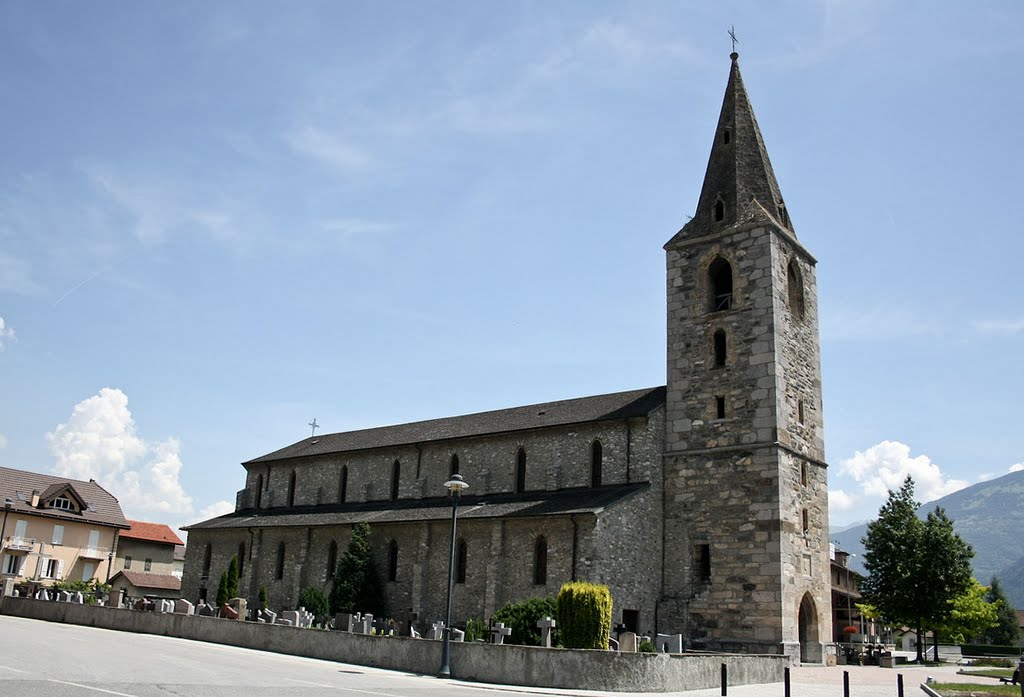 Ardon Church by Roger Medin