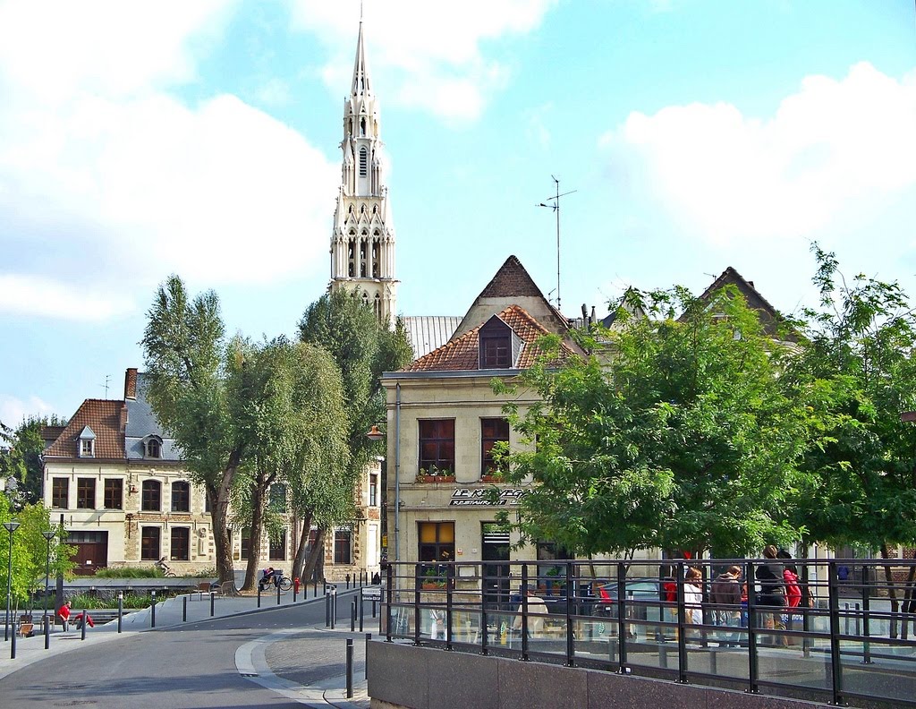 Valenciennes_La-Basilique-Notre-Dame-du-St-Cordon by harbin417