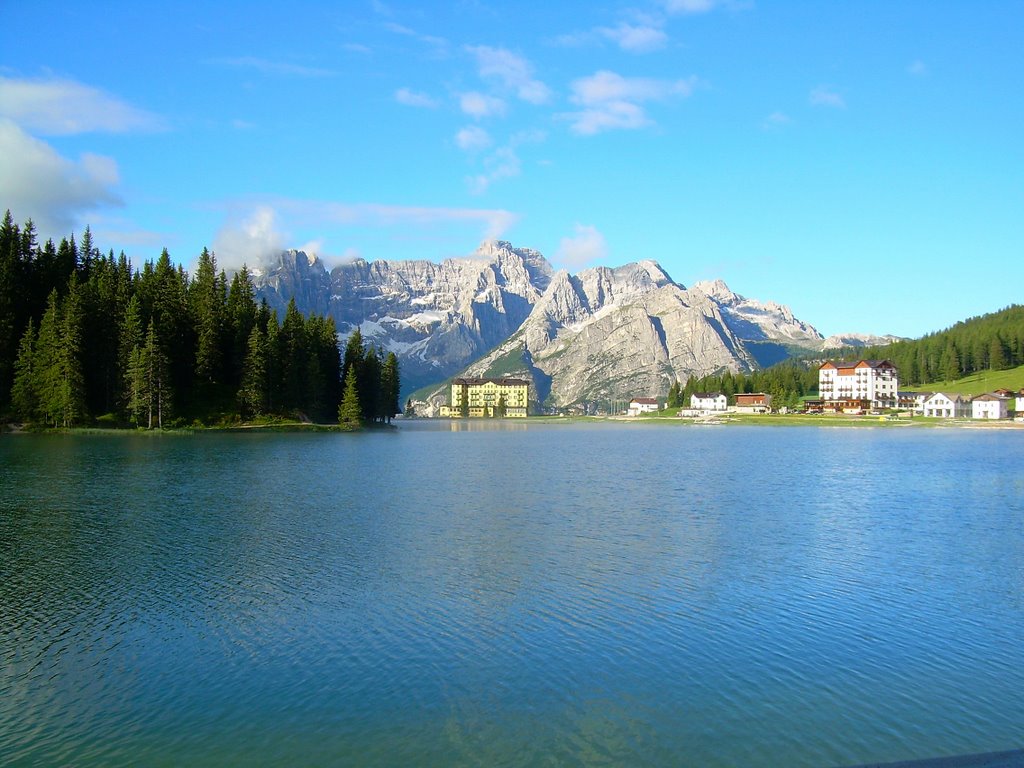 Lago di Misurina by SilAnd