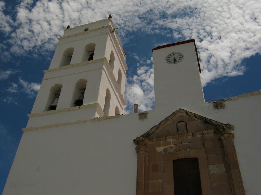 Iglesia en el Mezquital by Julio Alejandro